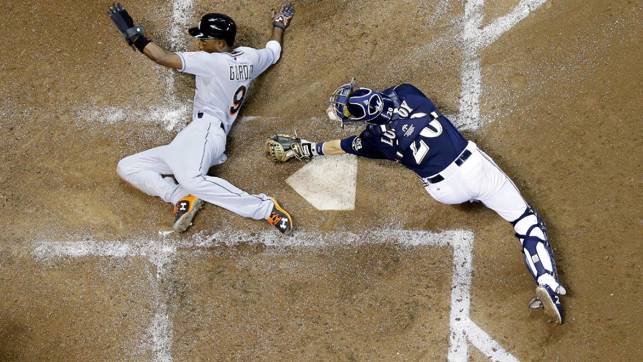 Nicolino leads Marlins past Brewers